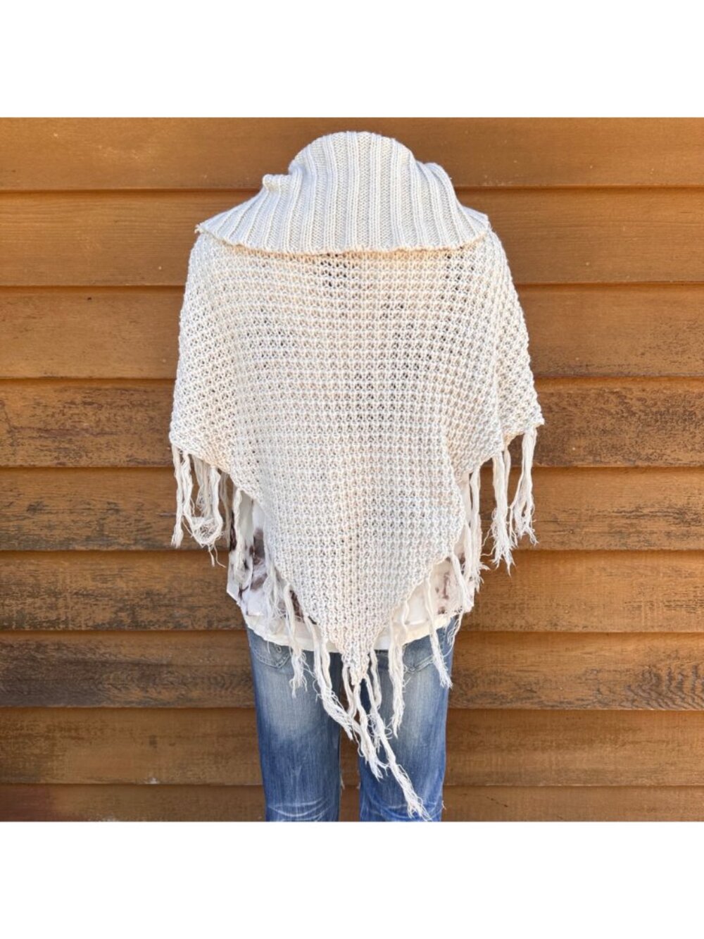 Say What Y2K Beige Woven Acrylic Fringe Poncho Button Collar Open Knit Design - Picture 3 of 8